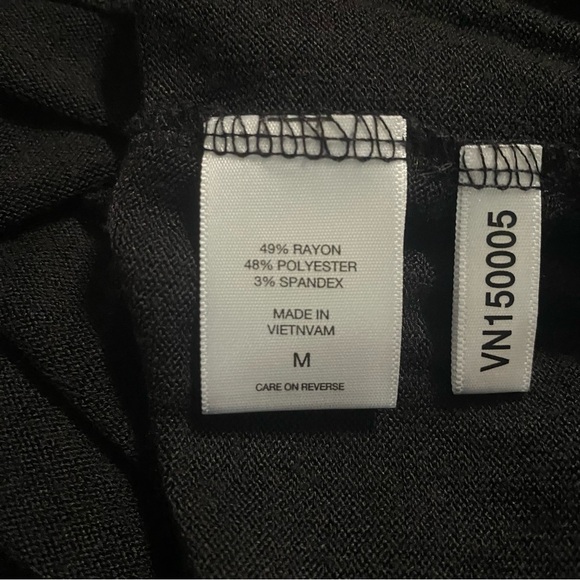 New York & Company Black V Neck Button Neck 3/4 Sleeve Top - Picture 6 of 6